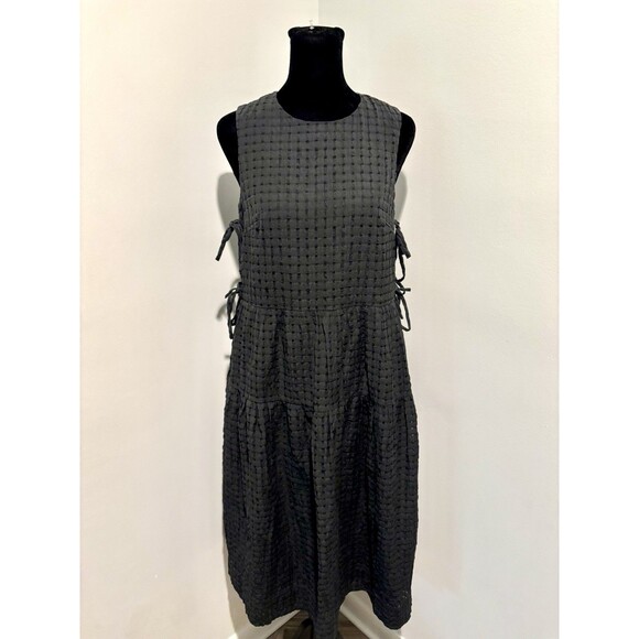 Love, Bonito Dresses & Skirts - LOVE, BONITO Black Textured Sleeveless Tiered Side Ties Midi Dress 4